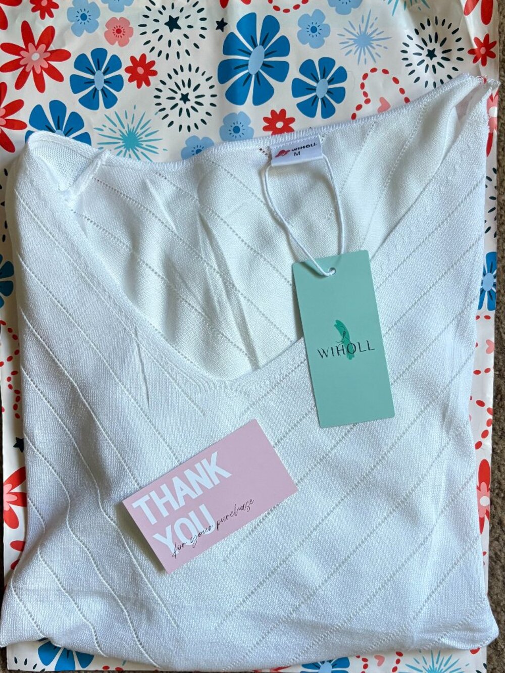 WIHOLL Puff Short Sleeve White V Neck Knit Summer Top (NWT MED) - Picture 3 of 3